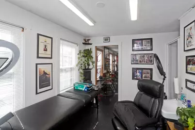 62 Westfield St, West Springfield, MA 01089 - Photo 26