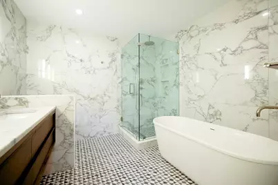 246 Newbury #PH, Boston, MA 02116 - Photo 18