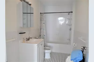 313 Cardinal Medeiros Ave #3, Cambridge, MA 02141 - Photo 8