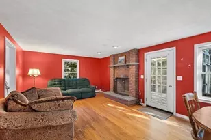 7 Frances Dr, Newburyport, MA 01950 - Photo 12