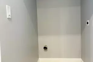 28 Melbourne St, Boston, MA 02124 - Photo 12