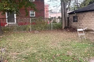 18 Greenacre Square, Springfield, MA 01105 - Photo 22