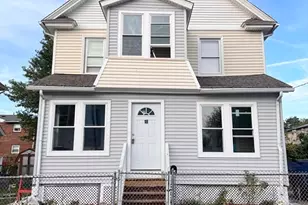 18 Greenacre Square, Springfield, MA 01105 - Photo 2