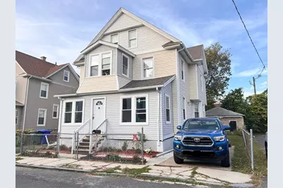 18 Greenacre Square, Springfield, MA 01105 - Photo 1