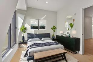 22 High St, Boston, MA 02122 - Photo 14