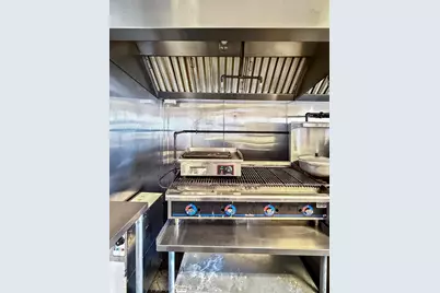 301 Lancaster St, Leominster, MA 01453 - Photo 10