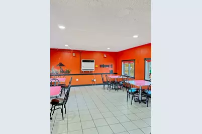 301 Lancaster St, Leominster, MA 01453 - Photo 6