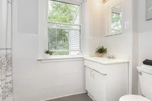 41 Baker St, Malden, MA 02148 - Photo 10