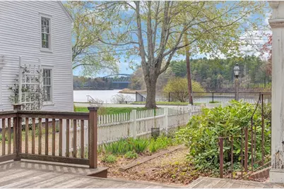 382 Main Street, Amesbury, MA 01913 - Photo 1
