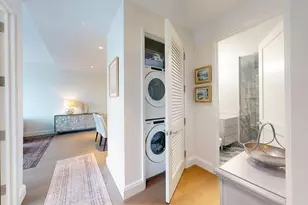 240 Devonshire St, Boston, MA 02110 - Photo 10