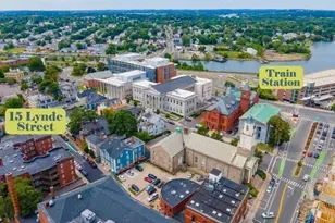 15 Lynde St, Salem, MA 01970 - Photo 2