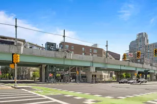 2 Earhart St, Cambridge, MA 02141 - Photo 16