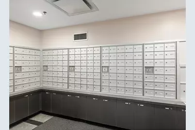 2 Earhart St #424, Cambridge, MA 02141 - Photo 22