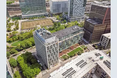 2 Earhart St #424, Cambridge, MA 02141 - Photo 24