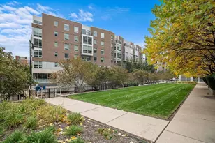 2 Earhart St, Cambridge, MA 02141 - Photo 20