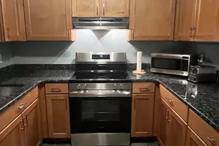 5 Hinman St, Sturbridge, MA 01518 - Photo 8