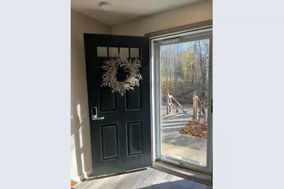 5 Hinman St #4, Sturbridge, MA 01518 - Photo 2