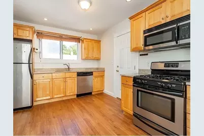 124 Selden St, Boston, MA 02124 - Photo 4