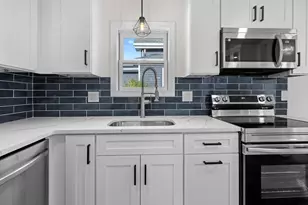 82 Elwell St, Malden, MA 02148 - Photo 4