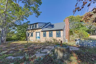 27 Captain Berties Way, Provincetown, MA 02657 - Photo 2