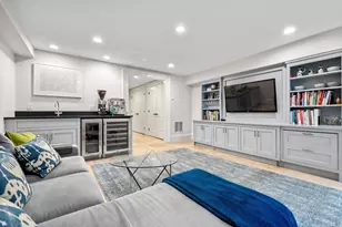 44 Appleton St, Boston, MA 02116 - Photo 28