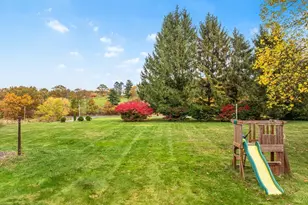 4 Lincoln St, Lunenburg, MA 01462 - Photo 40
