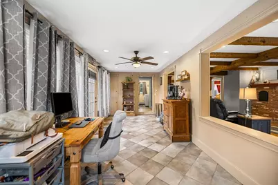 4 Lincoln St, Lunenburg, MA 01462 - Photo 10