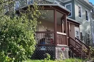 24 Catharine St, Worcester, MA 01605 - Photo 2