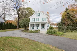 38 W Main St, Millbury, MA 01527 - Photo 2