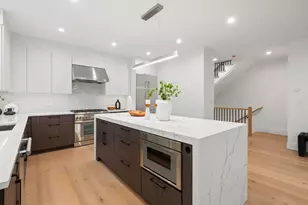 956 Walnut St, Newton, MA 02461 - Photo 12