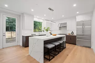 956 Walnut St, Newton, MA 02461 - Photo 10