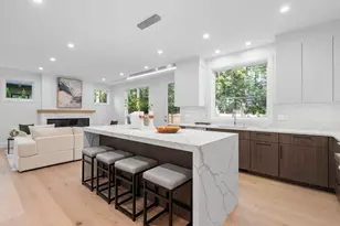 956 Walnut St, Newton, MA 02461 - Photo 8