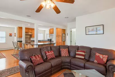 26 Cedar Lake Dr, Sturbridge, MA 01566 - Photo 18