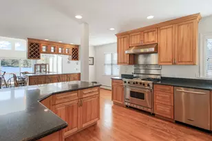 26 Cedar Lake Dr, Sturbridge, MA 01566 - Photo 6