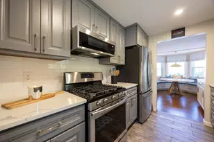 18 Tisdale Dr, Dover, MA 02030 - Photo 10