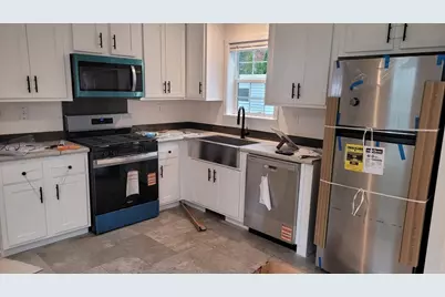 286 Newbury #110, Peabody, MA 01960 - Photo 2