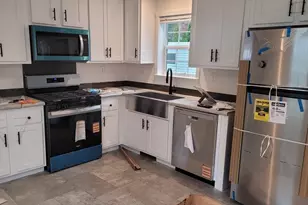 286 Newbury, Peabody, MA 01960 - Photo 2