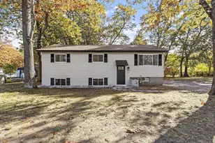 17 York Ave, Westford, MA 01886 - Photo 1