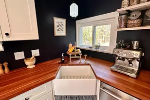 33 Williams St, Buckland, MA 01370 - Photo 8