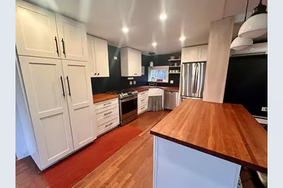 33 Williams St, Buckland, MA 01370 - Photo 6