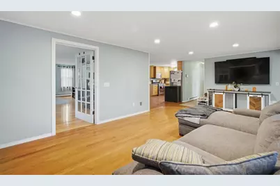 72 Tanglewood Dr, East Longmeadow, MA 01028 - Photo 10