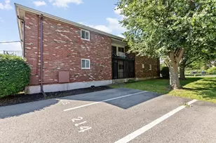 79 Fountain Ln, Weymouth, MA 02191 - Photo 20