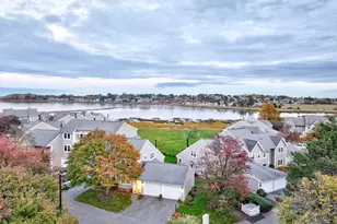 19 Harbourside Rd, Quincy, MA 02171 - Photo 38