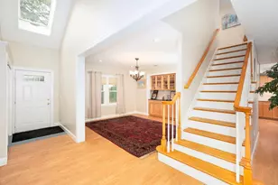 19 Harbourside Rd, Quincy, MA 02171 - Photo 4