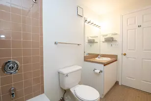 200 Ledgewood Dr, Stoneham, MA 02180 - Photo 26