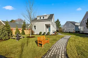 19 Ford Pl, Scituate, MA 02066 - Photo 2