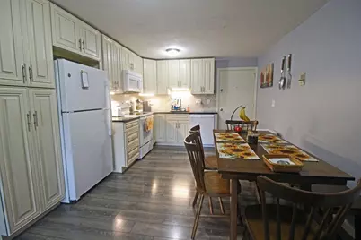 39 Pleasant St #B19, Northborough, MA 01532 - Photo 2