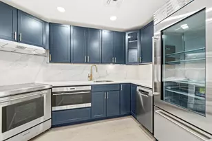 58 Merrimac St, Newburyport, MA 01950 - Photo 8