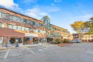 58 Merrimac St, Newburyport, MA 01950 - Photo 32