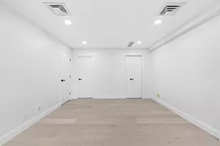 58 Merrimac St, Newburyport, MA 01950 - Photo 26